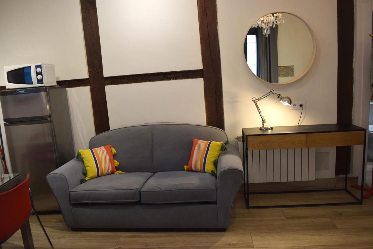 Opera Suites Fidelio , Cozy Studio In The Very Center Of Madrid Exteriör bild