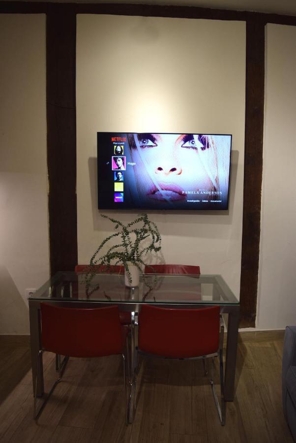 Opera Suites Fidelio , Cozy Studio In The Very Center Of Madrid Exteriör bild